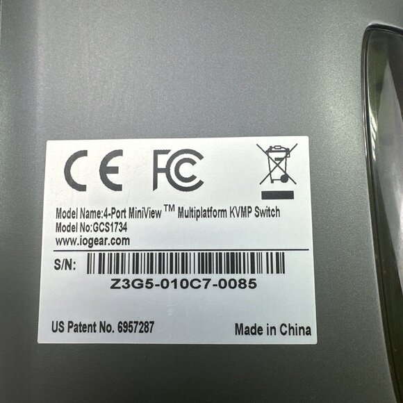 Used IOGEAR GCS1734 4 Port MiniView USB KVMP Switch No Cables - Picture 8 of 10
